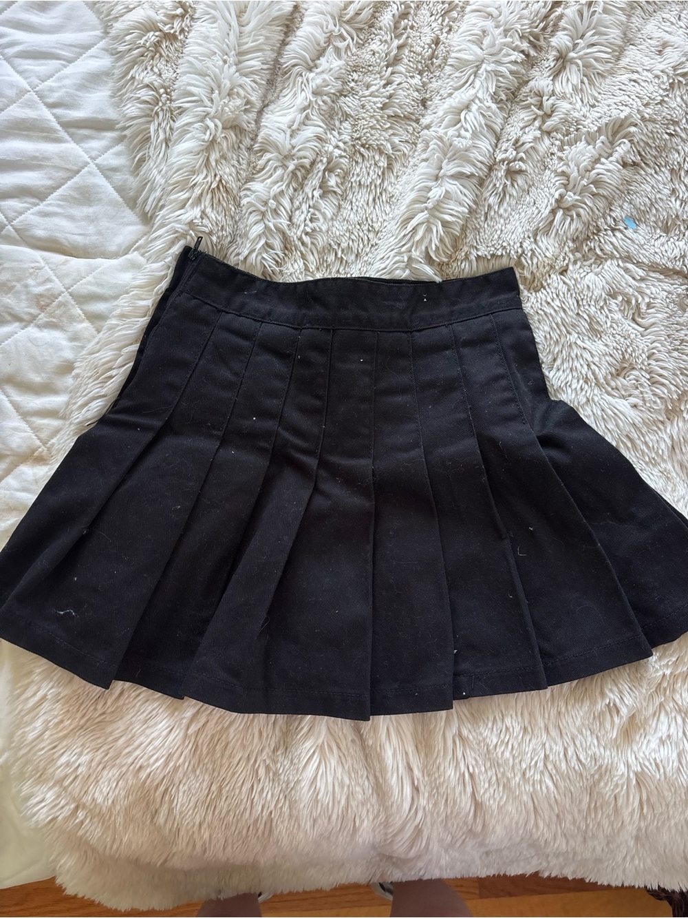 Brandy Melville Black Pleated Mini Skirt - Picture 1 of 3